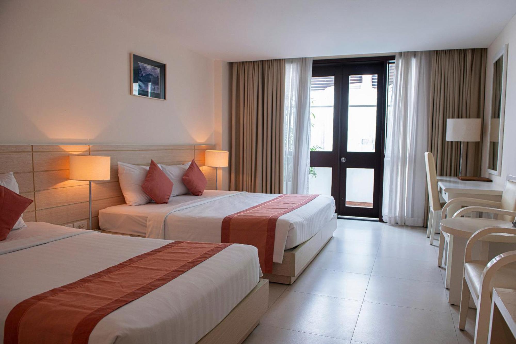 Nhi Phi Hotel Nha Trang Luaran gambar