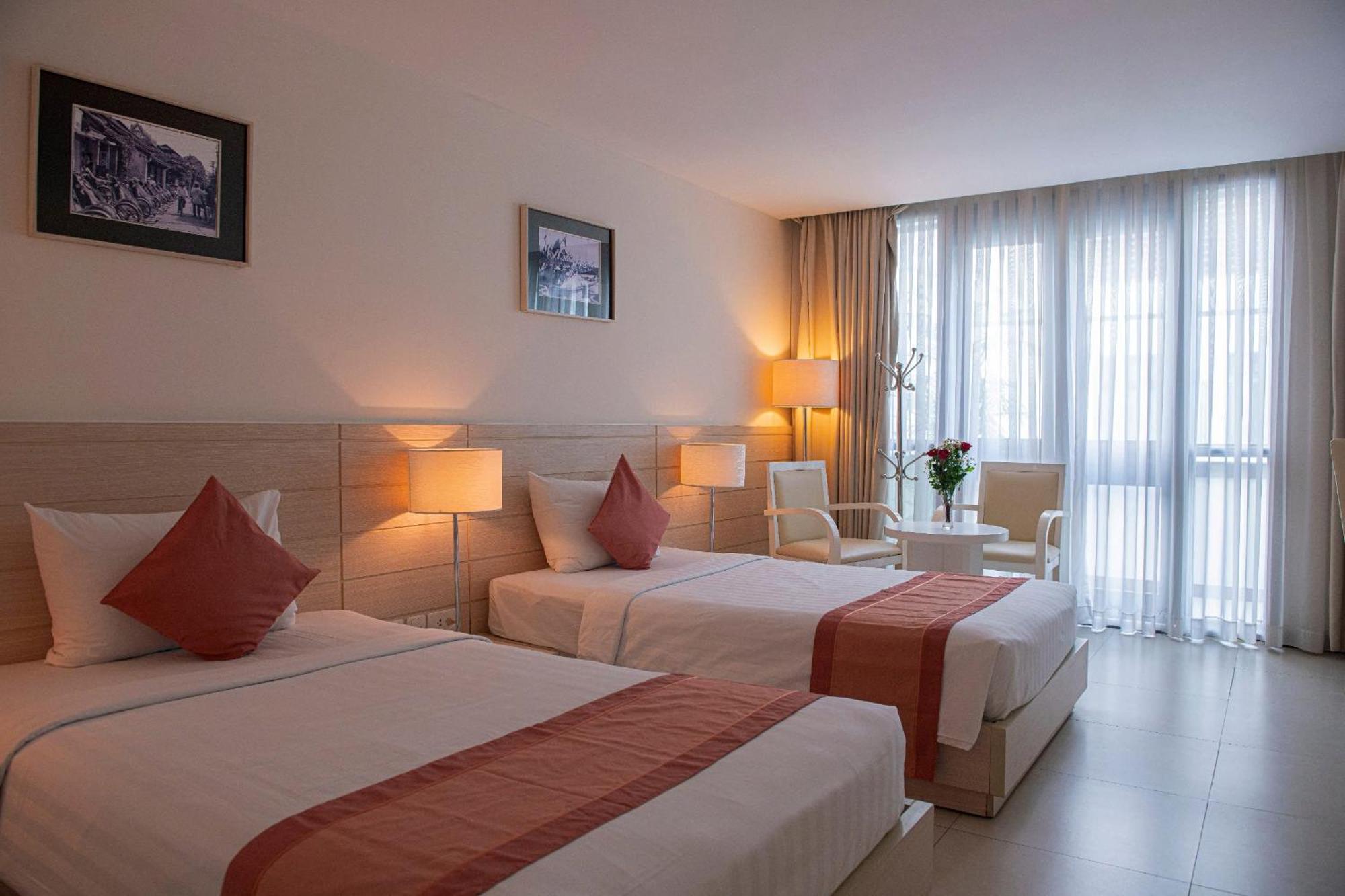 Nhi Phi Hotel Nha Trang Luaran gambar