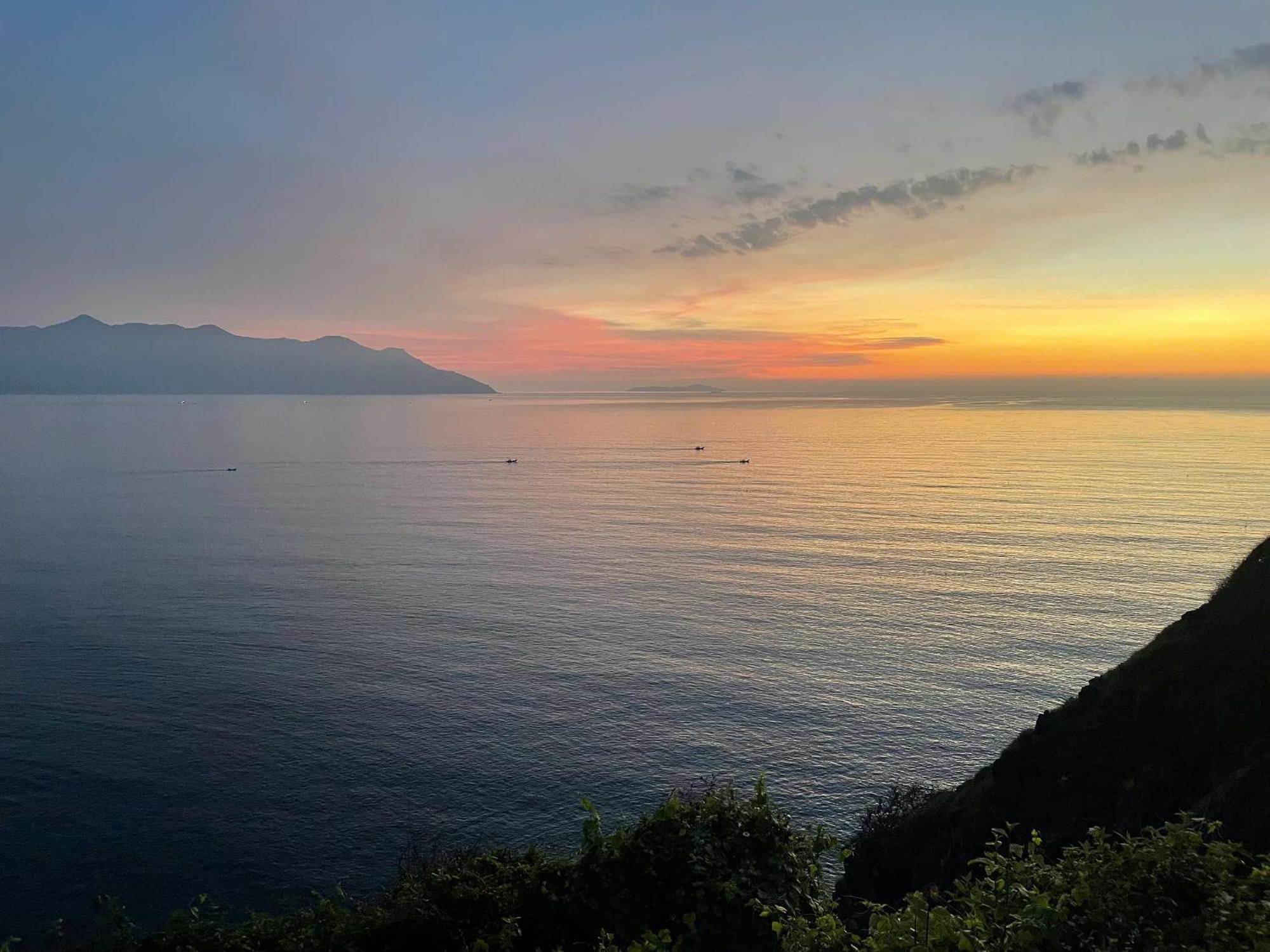 Nhi Phi Hotel Nha Trang Luaran gambar