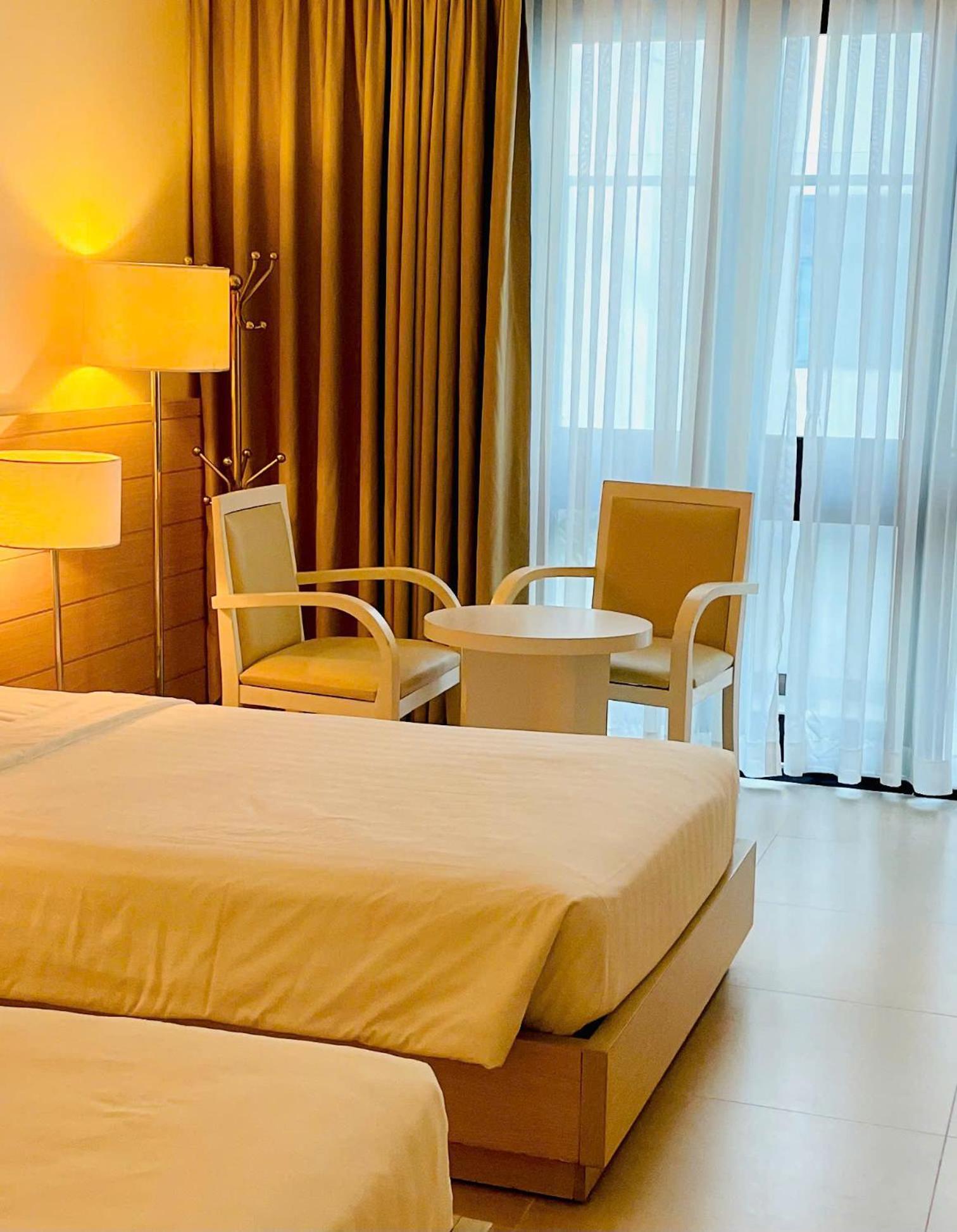 Nhi Phi Hotel Nha Trang Luaran gambar
