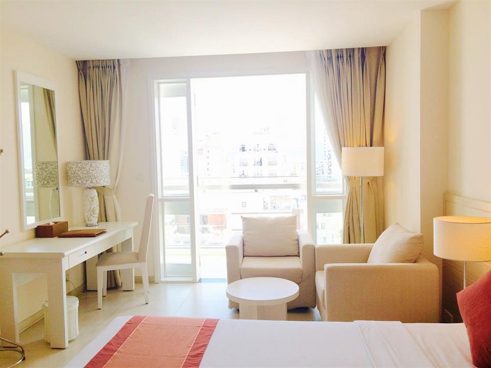Nhi Phi Hotel Nha Trang Luaran gambar
